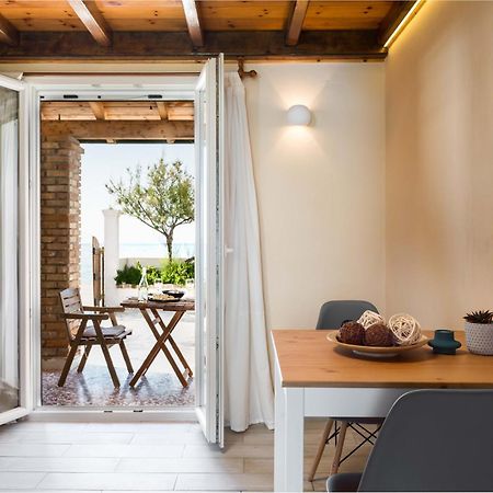 Tamaris Beach House 아카라비 외부 사진