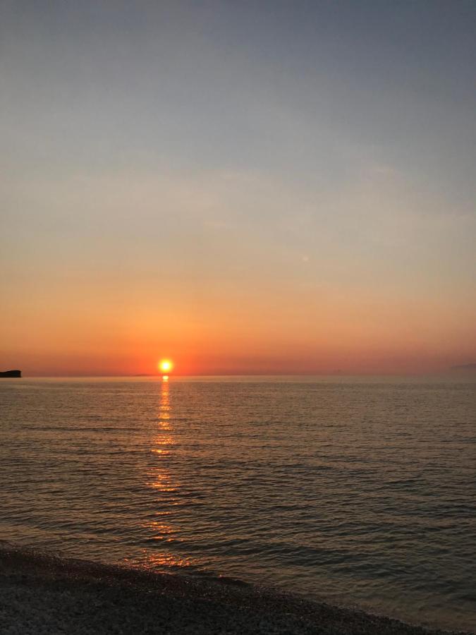 Tamaris Beach House 아카라비 외부 사진