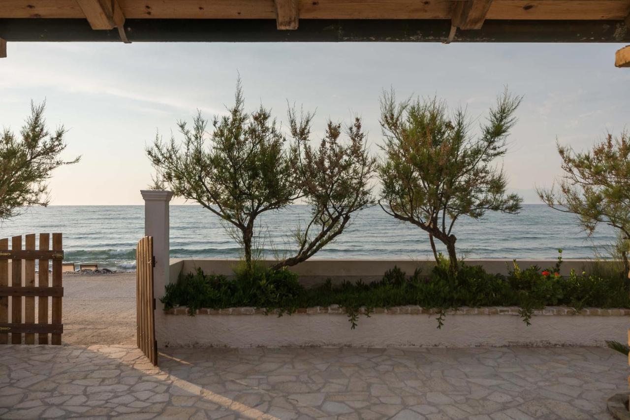 Tamaris Beach House 아카라비 외부 사진